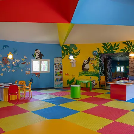 Raymar & Aqua Ultra Hotel