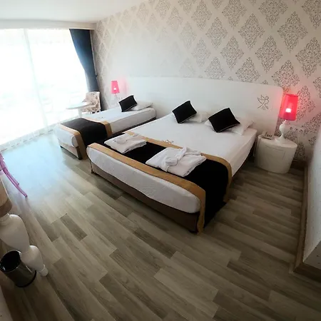 Raymar & Aqua Ultra Hotel 5*