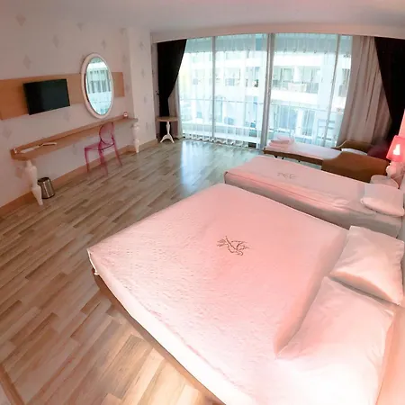 Raymar & Aqua Ultra Hotel 5*